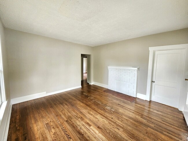 Building Photo - 1521 27th Street Ensley