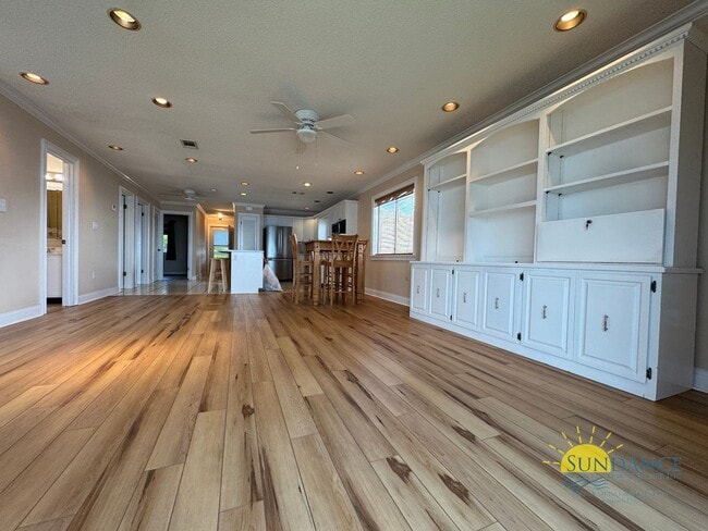 Building Photo - Waterfront Condo with Stunning Views – 2BR...