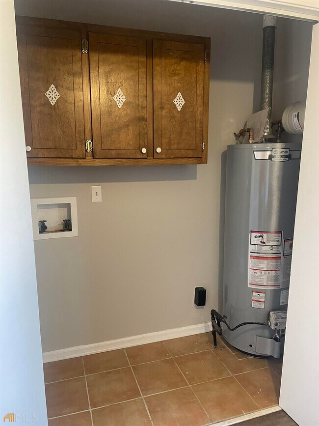 Building Photo - 86 Earle Ct