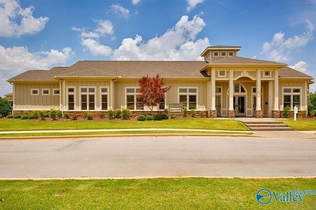 Building Photo - 105 Missouri Dr