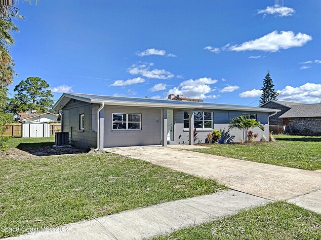 Primary Photo - 124 Bermuda St