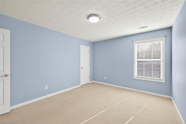 Building Photo - 4160 Plantation Mill Dr