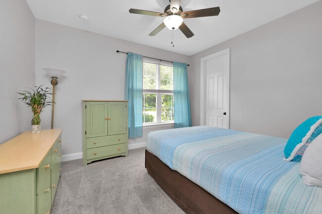 Building Photo - 902 Bay Breeze Cove