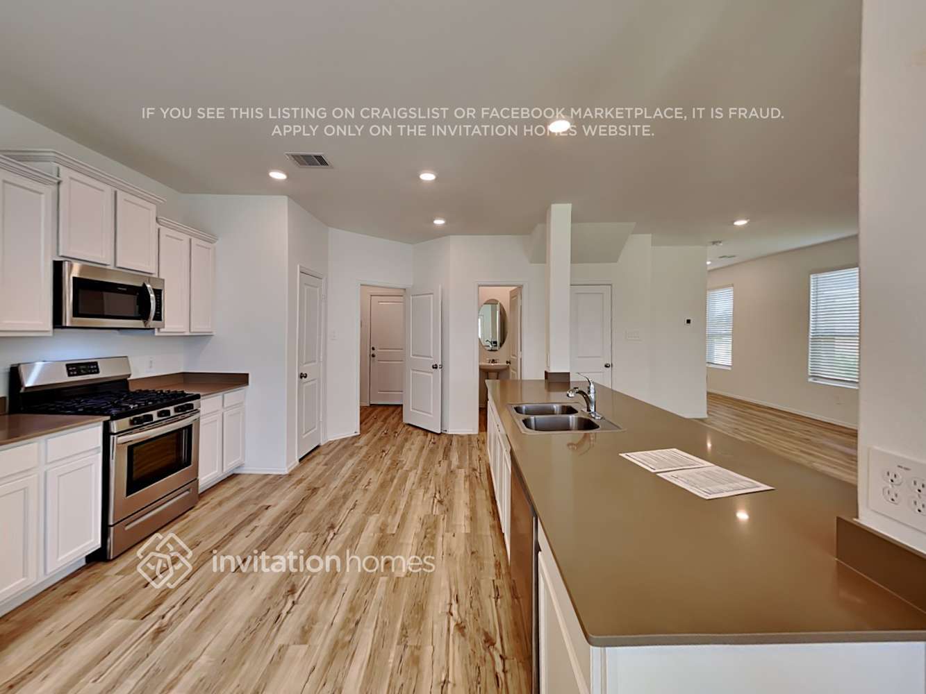 Building Photo - 24127 Laurel Farms Dr