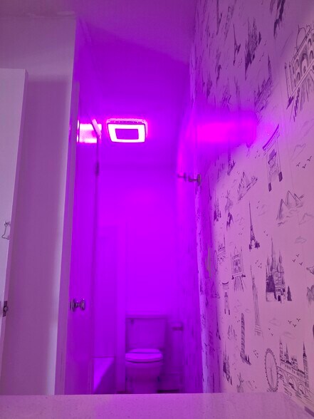 Building Photo - 11260 College Ave