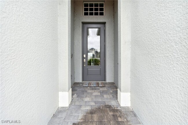 Building Photo - 15060 Pinehurst Ln
