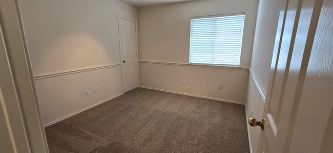 Building Photo - 1403 Davis Mountain Loop