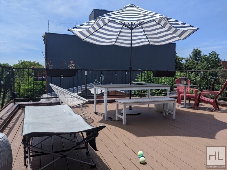 Building Photo - QUINCY STREET / Amazing Modern 1-Bed 1-Bat...