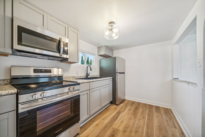 Building Photo - 206 Youghiogheny St