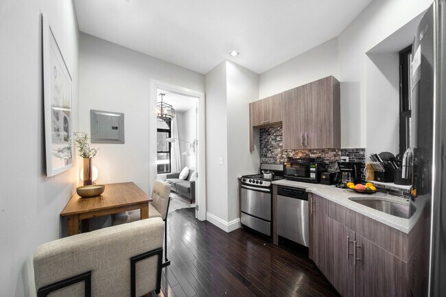 Building Photo - 30 NY-25