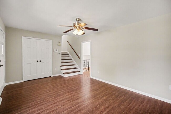 Building Photo - 8301 Nathanael Greene Ln