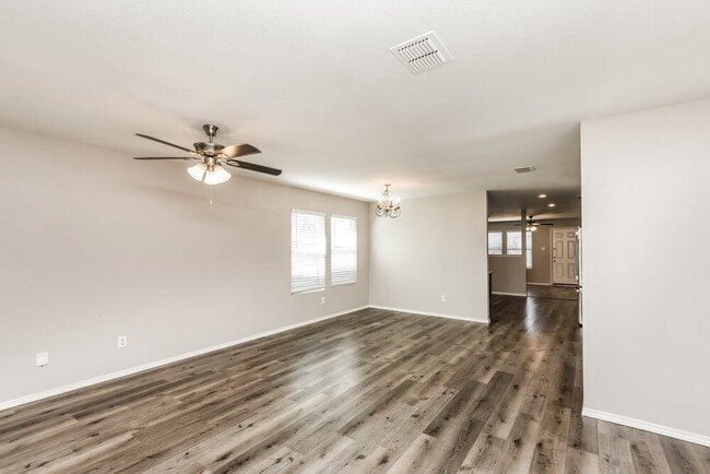 Building Photo - 9104 Old Clydesdale Dr