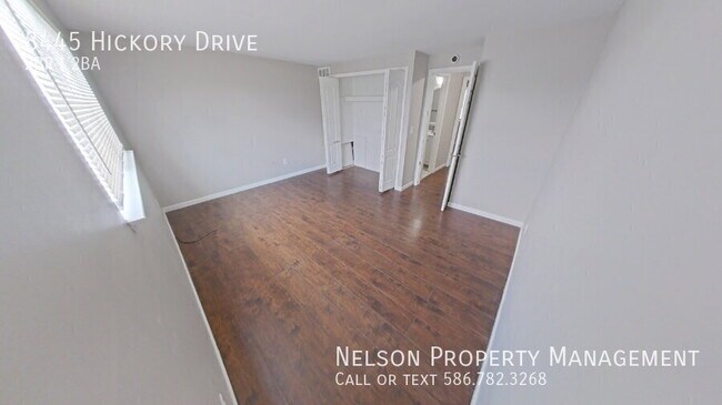 Building Photo - 8445 Hickory Dr