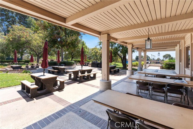 Building Photo - 13624 La Jolla Cir