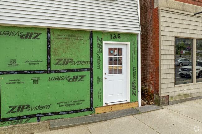 Entrance - 126 Main St