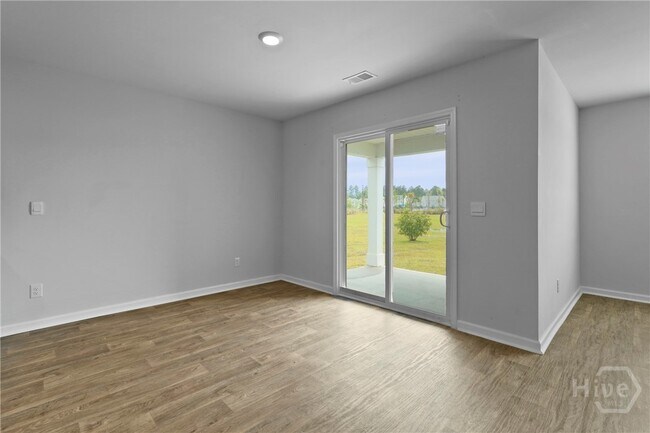 Building Photo - 231 Skylark Rd