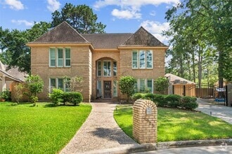 Building Photo - 6923 Mossridge Dr