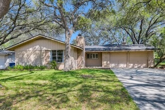 Building Photo - 3210 Nantucket Dr
