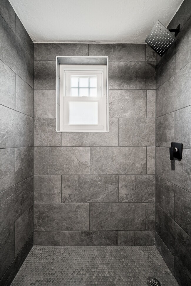 Building Photo - 511 16th St S