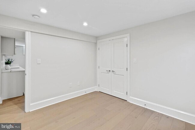 Building Photo - 4628 Blagden Terrace NW