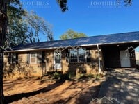 Building Photo - Newly Renovated 3-Bed, 2-Bath Brick Home