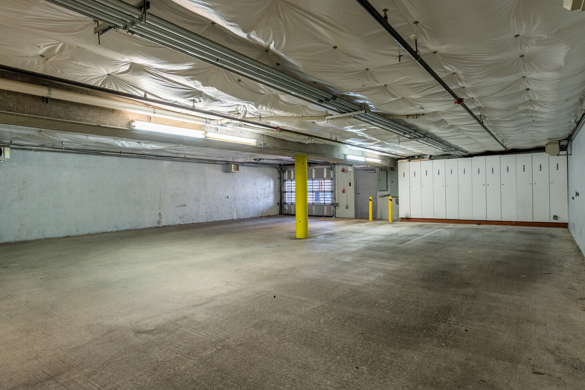 Garage - 2731 Boylston Ave E