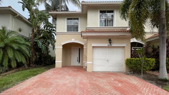 Primary Photo - 6143 Seminole Gardens Cir