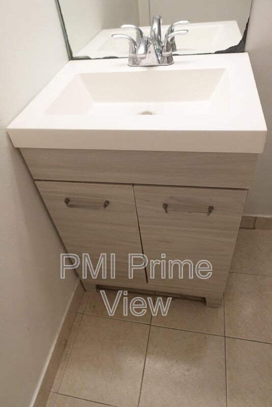 Building Photo - 6425 SW 130th Pl