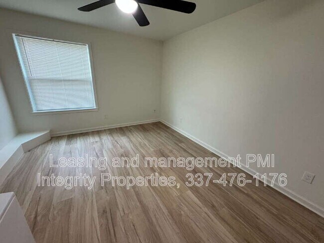 Building Photo - 105 Meaux Blvd