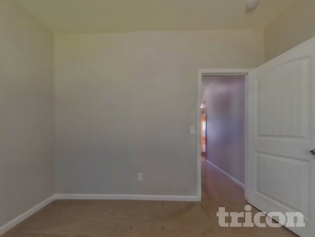 Building Photo - 56 Chimney Springs Dr SW