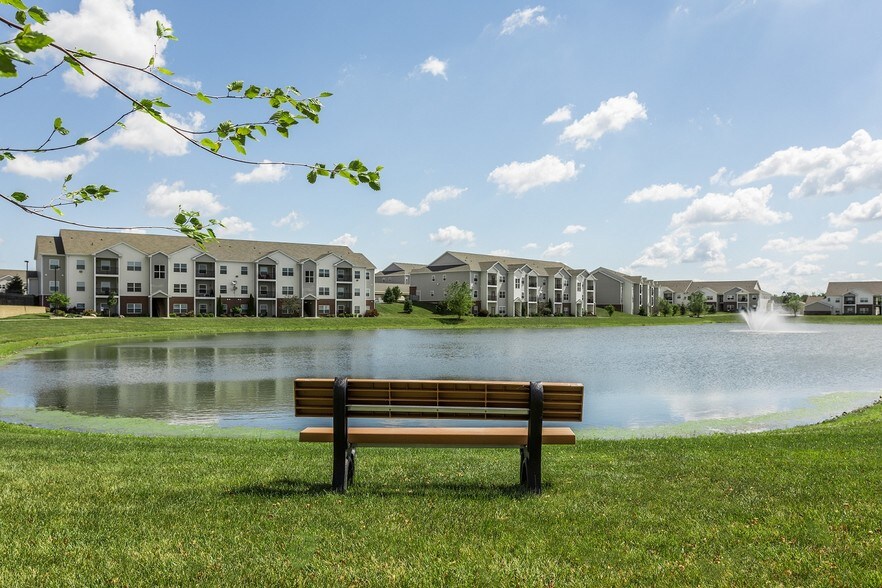 Windsor West Apartments Champaign, IL Apartment Finder