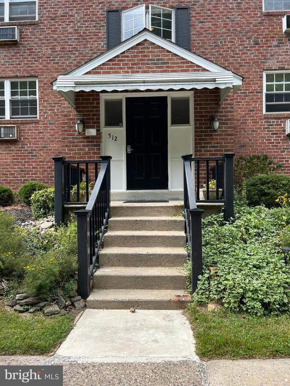 Building Photo - 512 Stidman Dr