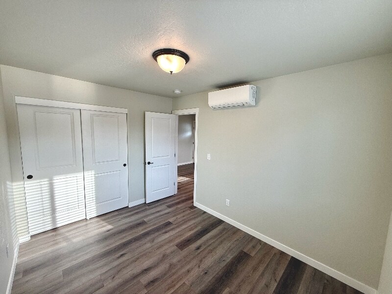 Building Photo - 1125 Annalise St