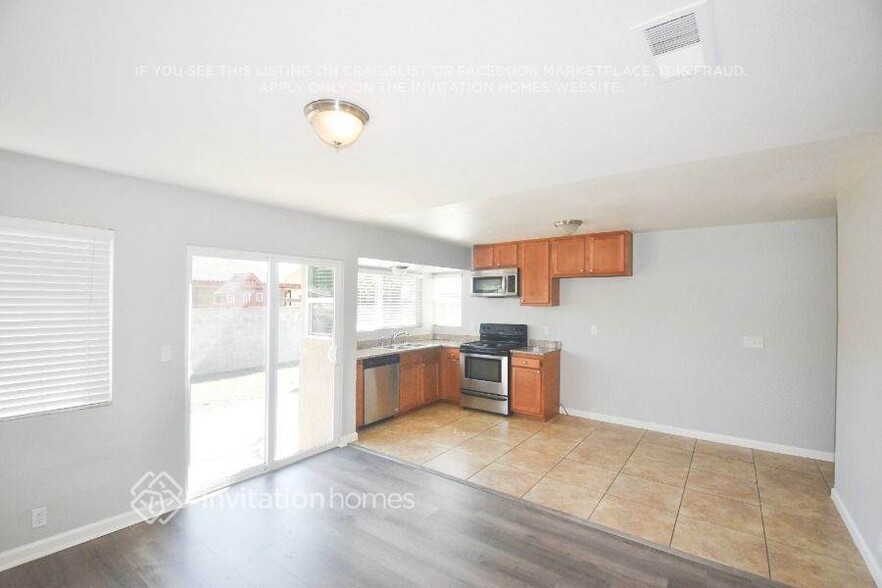 Building Photo - 1239 Mallard Ct