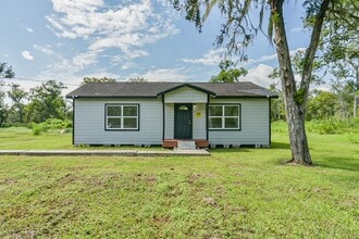 Building Photo - 2155 County Rd 348