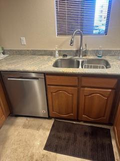 Building Photo - 12212 N Paradise Vlg Pkwy S