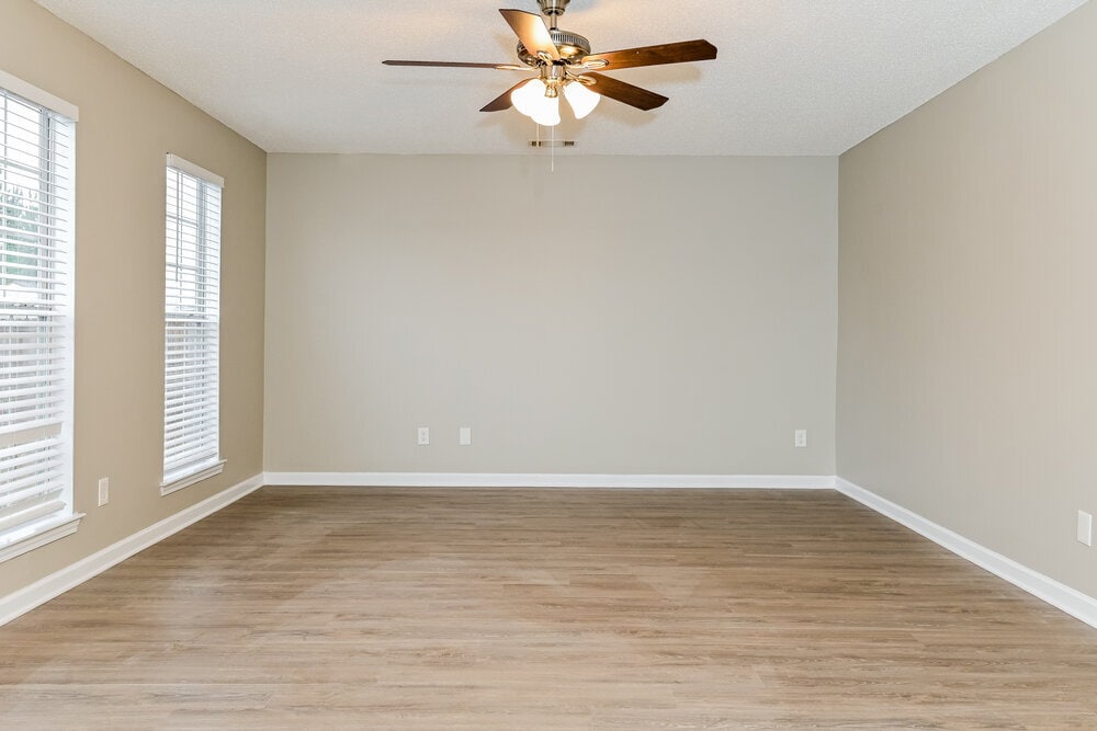 Building Photo - 5391 Katherine Village Dr