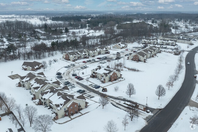 Aerial Photo - Arbor Ridge Apartments