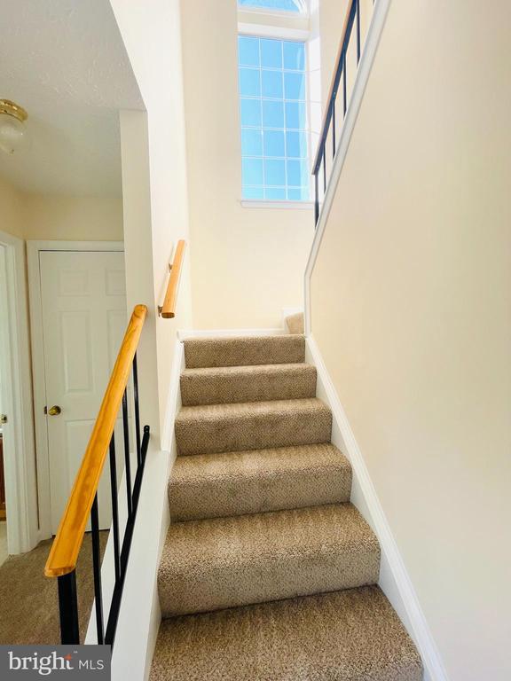 Building Photo - 6107 Hoskins Hollow Cir