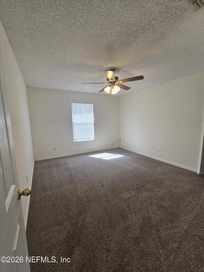 Building Photo - 7910 Georgia Jack Dr N