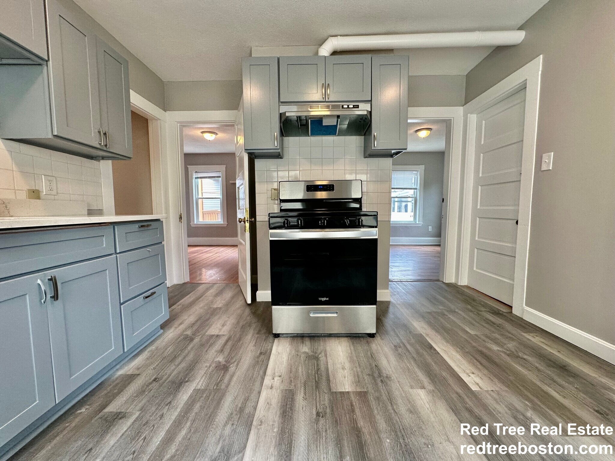 Building Photo - 8 Mortimer Pl