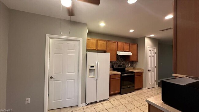 Building Photo - 10353 Canal Brook Ln