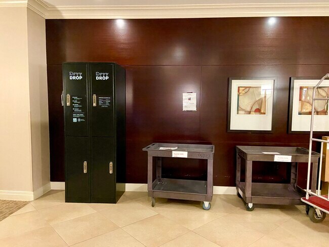 Building Photo - 2451 Midtown Ave