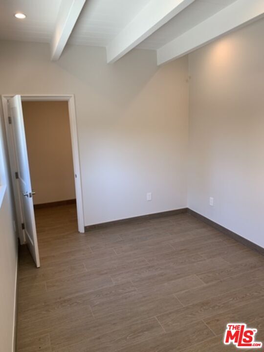 Building Photo - 9252 Balcom Ave