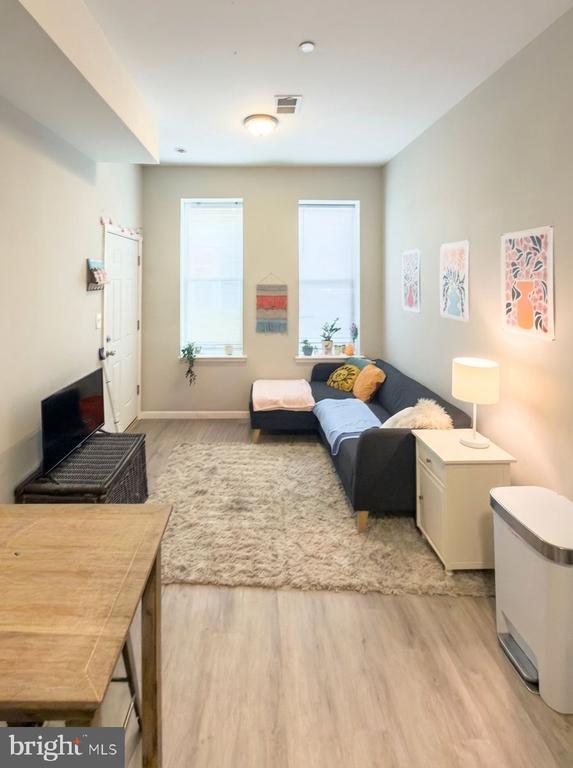 Building Photo - 1724 N Bouvier St