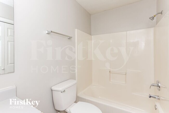 Building Photo - 45 Water Way Trail