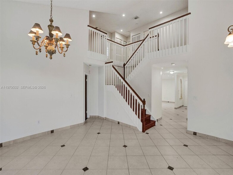 Building Photo - 3745 Piccadilly St