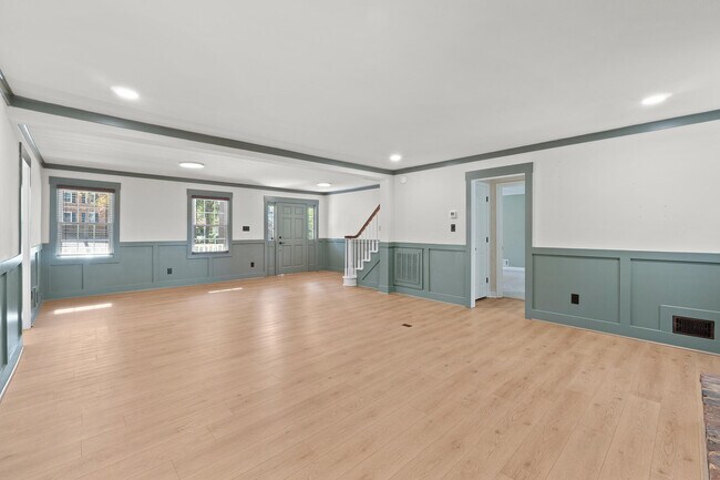 Building Photo - 315 Rabun Valley Ln