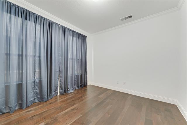 Building Photo - 1027 Huckleberry St