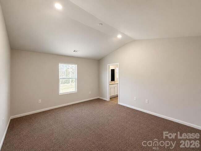 Building Photo - 3003 Cres Lk Ln